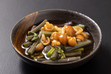 わらび　なめこ　醤油漬け