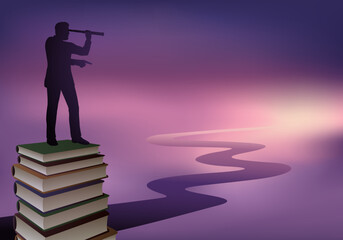 Concept du savoir et des connaissances, avec le symbole d’un homme debout sur une pile de livres, qui regarde l’horizon au travers d’une longue vue. - 748092761