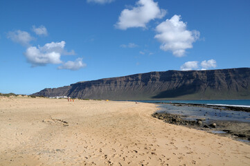 Playas de arena en la isla de La Graciosa, Canarias