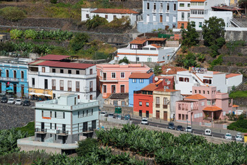 Vista aérea del pueblo de Hermigua en la isla de La Gomera, Canarias