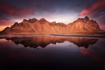 Tableaux ronds sur plexiglas Kirkjufell Beautiful Landscapes and Seascapes of Iceland