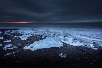 Papier Peint photo Kirkjufell Beautiful Landscapes and Seascapes of Iceland