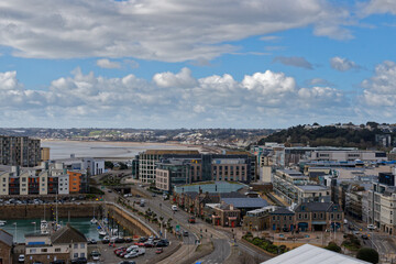 Fototapeta premium Ville de Jersey vue du mont regent. ile anglo-normande