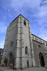 Fototapeta na wymiar Façade de l'Eglise du Crotoy en Baie de Somme