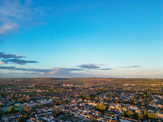 Fototapeta na wymiar Best Aerial View of British City During Sunset. Luton, England UK