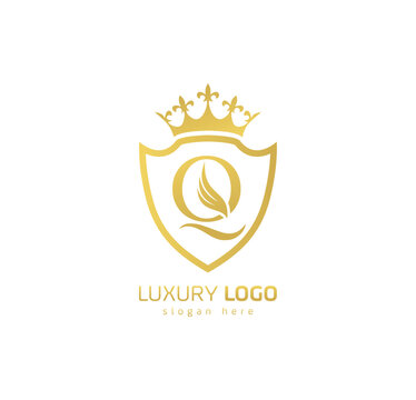 Luxury Crown Q logo. Letter Q wings logo.