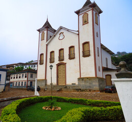 Photo of the main church of Nossa Senhora da Conceição, the main church in the city of Serro, Minas Gerais.