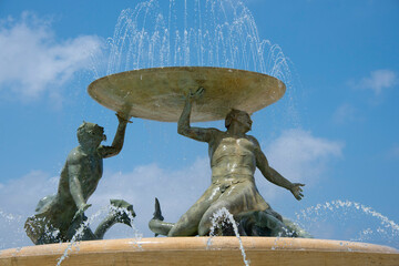 Triton Fountain - Valletta - Malta - obrazy, fototapety, plakaty