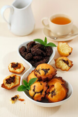 Muffins with prunes.