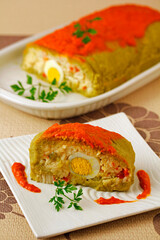 Dried peas roll with rice.