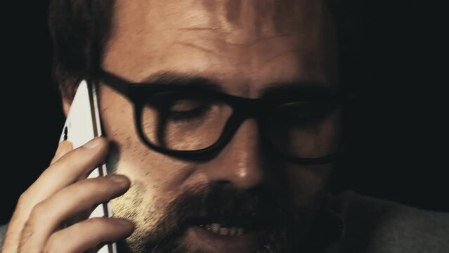  Engrossed in Conversation: Nighttime Phone Talk