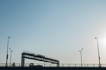 マジックアワーと高速道路