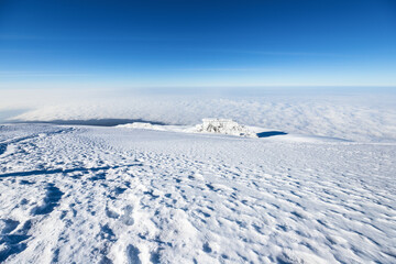 Fototapeta na wymiar Glacier at the Roof of Africa, Kilimanjaro