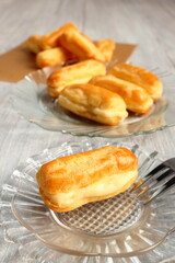Eclair with cream