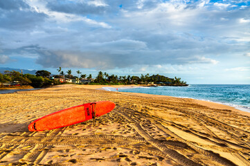 Rescue surf board on Makaha Beach in West Oahu Island - Hawaii, United States - 748824933