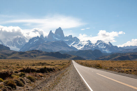 iconic fitzroy and road leadin up to it
