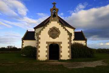 Fototapeta na wymiar Chapel Notre-Dame-de-la-Côte located on the tip of Penvins in the town of Sarzeau