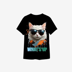 Blak t-shirt with cat