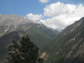 Obraz premium route of Gangotri city UK india 