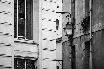 Paris, France - Dec. 27 2022: Street view in Paris Latin Quartier © Vincent Jiang
