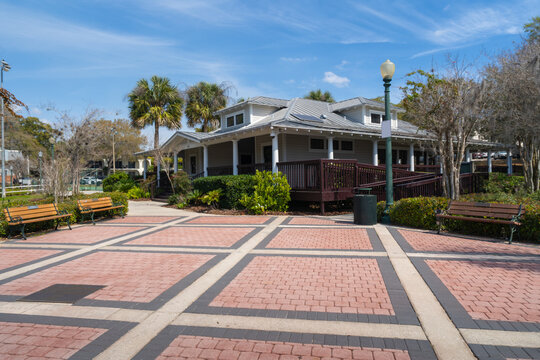 Community building of Donnelly park in Mount Dora, Florida