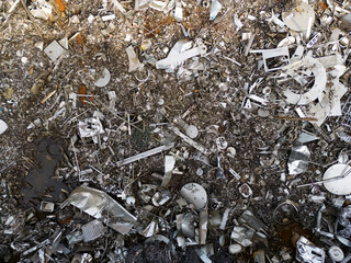 Metal recycling at an industrial plant