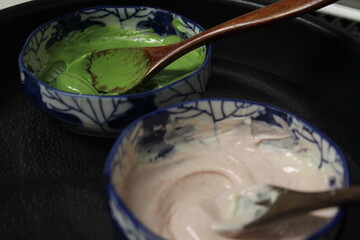 Sakura and Matcha Chocolate、桜ドーナツ、抹茶ドーナツ