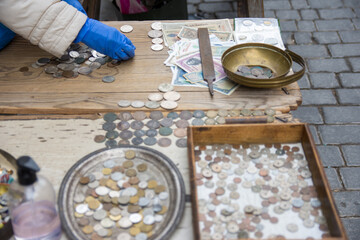 Street photo Tin bronze copper dishes teapot plate Concept of reuse ecology shopping antiques