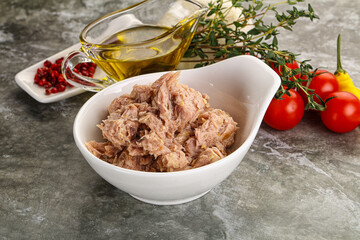 Canned tuna fillet for salad
