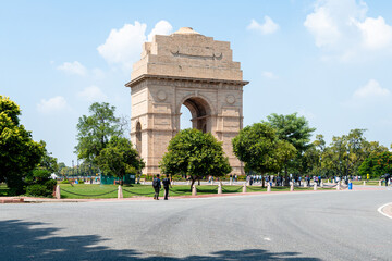 Fototapeta na wymiar views of indian gate at delhi city