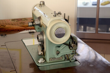 古いミシン