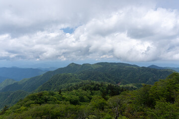 Trail between Yakeyama and Hirugatake, Tanzawa area