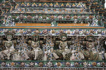 Fototapeta na wymiar Thai temple decoration base on ramayana