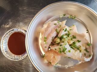 한국에서 먹은 소의 연골(스지)