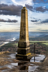 Obelisk auf dem Lilienstein- August der Starke