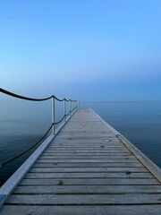 Obraz premium wooden pier on the sea