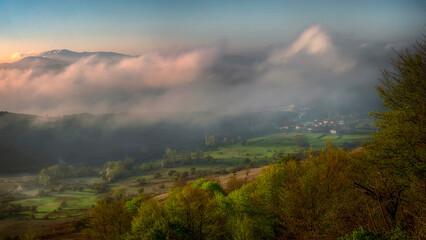 Obraz premium fog in the mountains