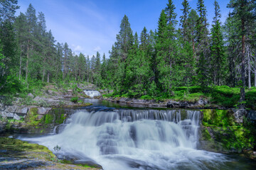 Bratafallet waterfall in the Norwegian part of Fulufjellet nasjonalpark