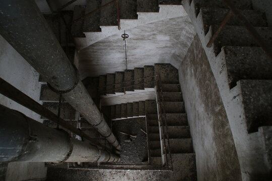 Interior de un silo de grano.