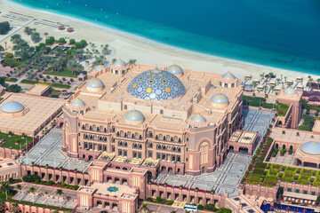 Emirates Palace in Abu Dhabi - 749644137