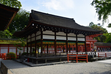 Naklejka premium 朱色が美しい京都の下鴨神社