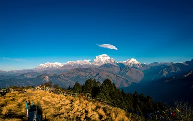 Schapenvacht deken met foto Dhaulagiri Landscape view of Mount Dhaulagiri range in Nepal.