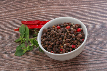 Red, black, yellow pepper mix