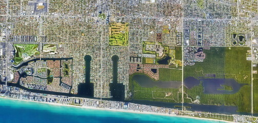 Fototapeta premium Photography on the environmental impact on Nature and the United States landscape of human presence, from the air, ecological photography,