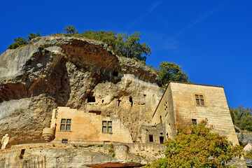 Les Eyzies; France - october 7 2023 : picturesque old village