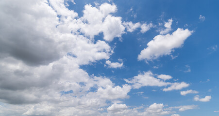 Obraz premium clear blue sky background,clouds with background. 