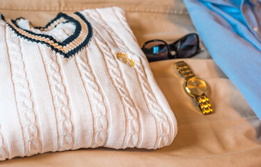 Wardrobe details. Trends on a old money style, old classic chic. Classy clothes  