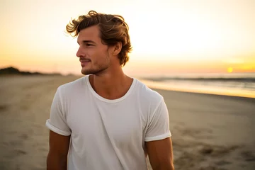 Rolgordijnen Serenity Embodied - Boyfriend Enjoying Peaceful Moments at the Sunset Beach © Cameron