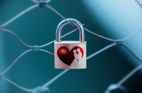 Locked in Love | Photo 97/2024