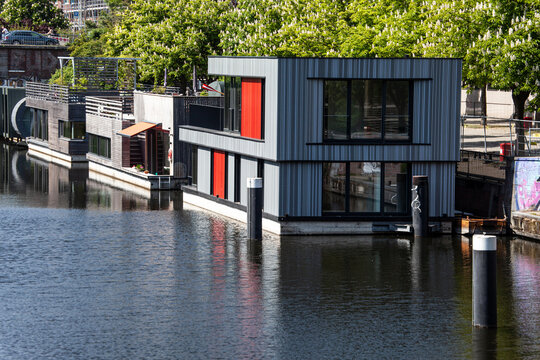 Modern Houseboat at Hamburg Hammerbrook